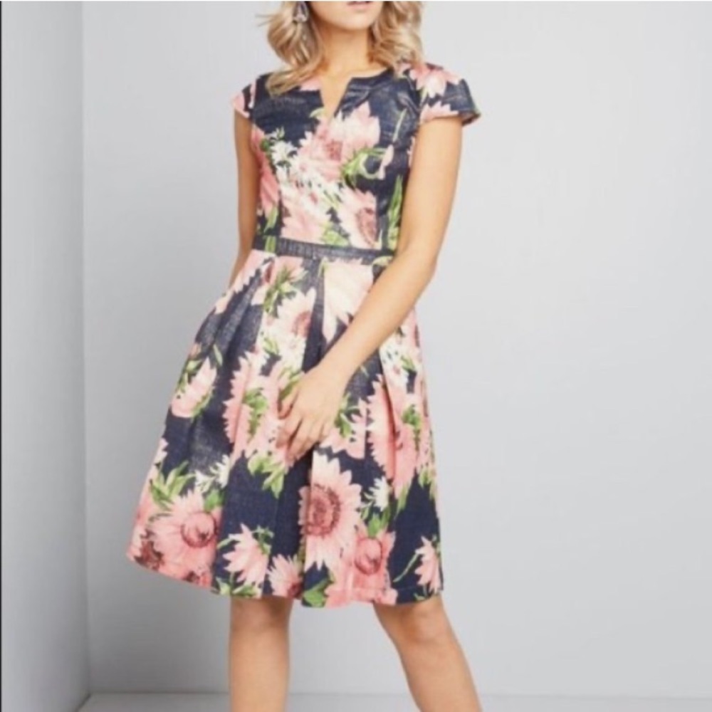 Modcloth Dress Navy Pink Floral Size 12 Pinup Romantic Easter Work Wife